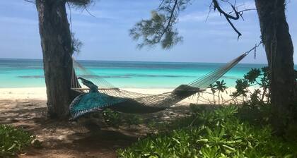 ¡COMO SE VE EN LA REVISTA WANDERLUST! Cabaña privada en la playa de arena rosa