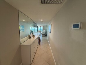 Interior - Beach Front Condo-Sea Winds Full Gulf View+ Amazing Sunsets!! 🏖 (Marco Island)