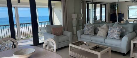 Smart TV, reproductor de DVD y libros