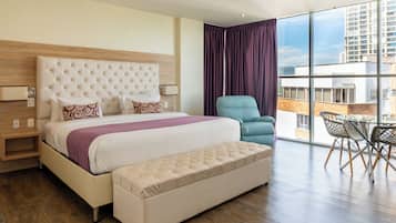 Premium bedding, minibar, in-room safe, desk