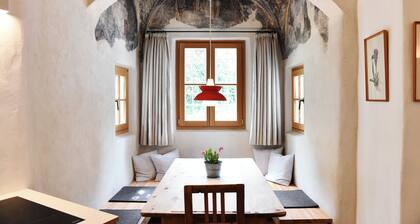 Casa Piganò - living within historic walls