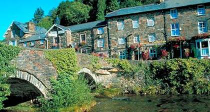 Superb stone cottage in the heart of Snowdonia