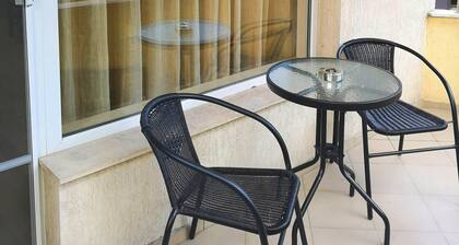 PLAISIR APARTMENT