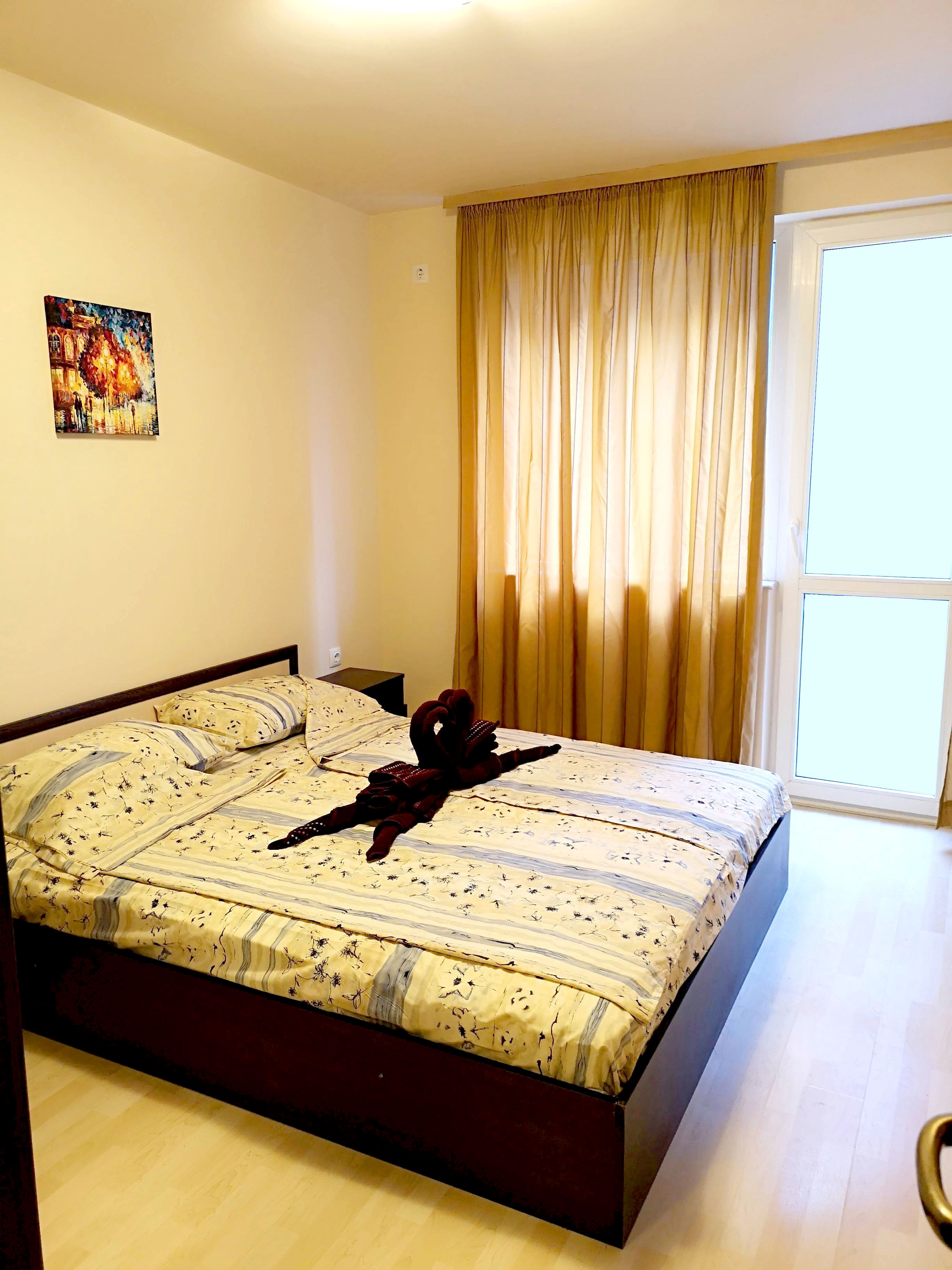 1 chambre, fer et planche à repasser, accès Internet, draps fournis