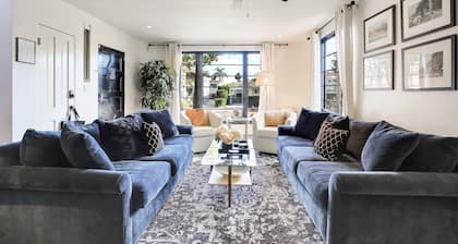 West Beach Villa 4 - One of a kind, outdoor living, beachside, walk to Funk Zone and more!