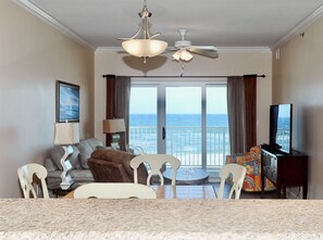 Smart TV, DVD player - Beautiful Updated Gulf Front ~ 3BD 2BA~2 King Beds~4th Floor~Keyless Entry~#408 (Gulf Shores)