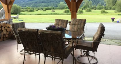 Luxury & Dog Friendly