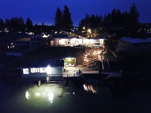 Exterior - End of The Point - Main House
- - BOOK NOW FOR THE 2026 WORLD CUP - - (Bremerton)