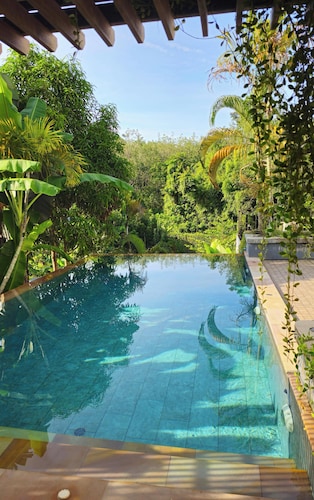 Twin Villa