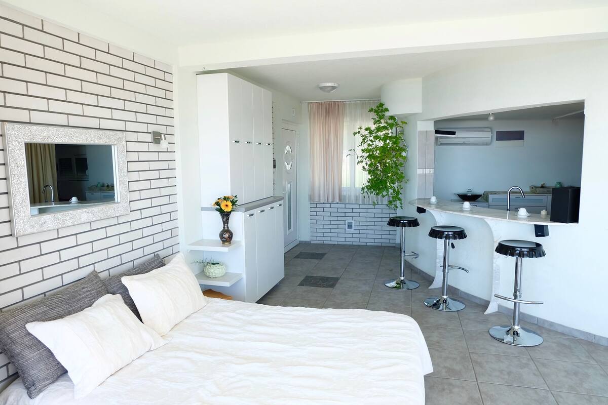 Deluxe-studiolejlighed - balkon - havudsigt (3) | Privat køkken