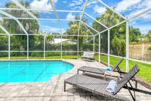 Piscina externa, piscina aquecida