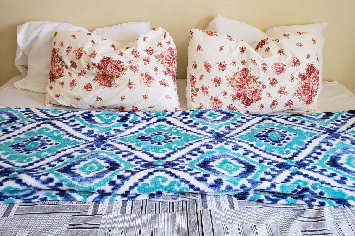 Blackout curtains, bed sheets