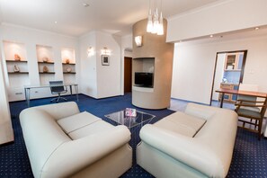 Apartment, 1 King Bed, Non Smoking, City View | View from room