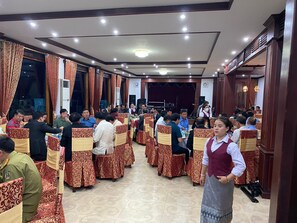 Restaurant - Anoulackkhenlao Hotel (Phonsavan)