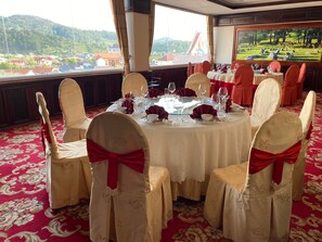 Restaurant - Anoulackkhenlao Hotel (Phonsavan)