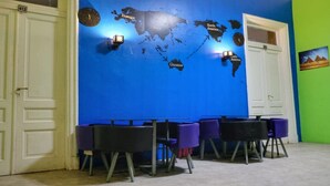 Desayuno continental incluido todos los días 