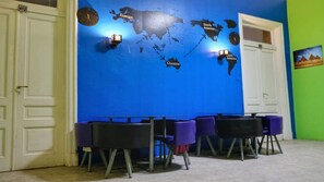 Free daily continental breakfast - Grand Nile Plaza (Cairo)