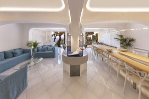 Dining - AMORE RENTALS -Villa Giove with Private Swimming Pool, Sea View, Jacuzzi and Breakfast, Near the Sea (Nerano)