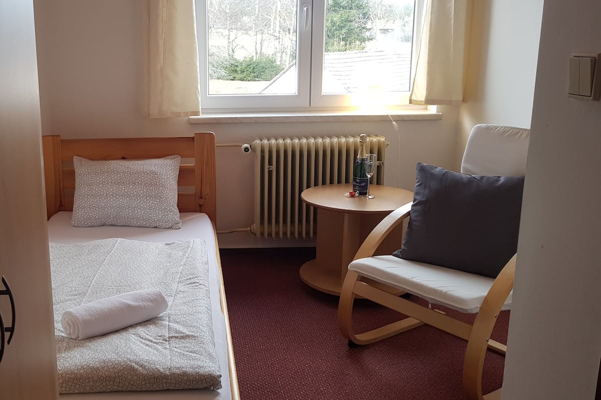 Single Room, Shared Bathroom | Cribs/infant beds, rollaway beds, free WiFi, bed sheets