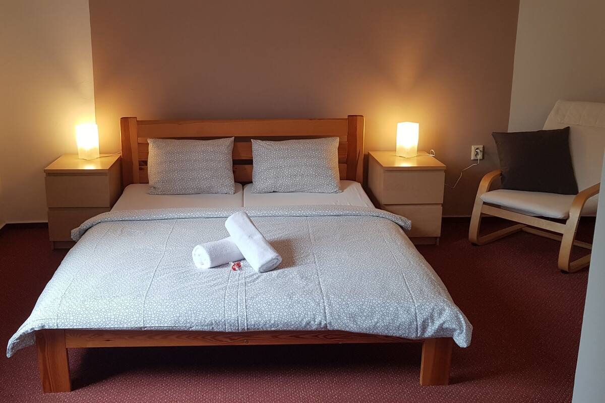 Double or Twin Room | Cribs/infant beds, rollaway beds, free WiFi, bed sheets