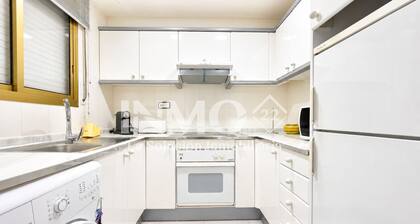 Cambrils Park building, swimming pool, parking, Zona Horta
