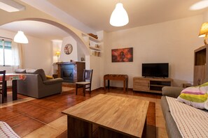 TV, fireplace, DVD player, foosball