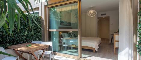 Strygejern/strygebræt, Wi-Fi, sengetøj