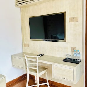 1 多间卧室、高档床上用品、Select Comfort 床、迷你吧