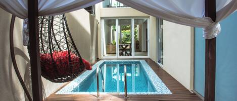 King Suite With Outdoor Pool | Vineyard view