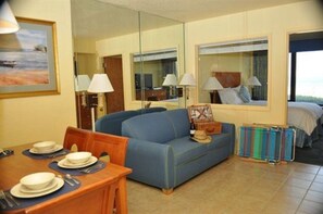 1 bedroom, in-room safe, desk, iron/ironing board
