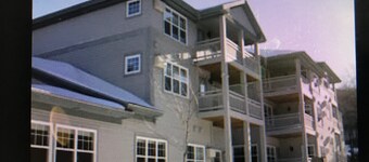 SMUGGLER"S NOTCH RESORT VT 3 BEDROOM DELUXE PRESIDENTS WEEK 2024