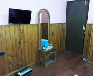 Superior Room, 1 Double Bed, Non Smoking, Mountain View | Room amenity - Riverside Duplex Guest House (Thimphu)