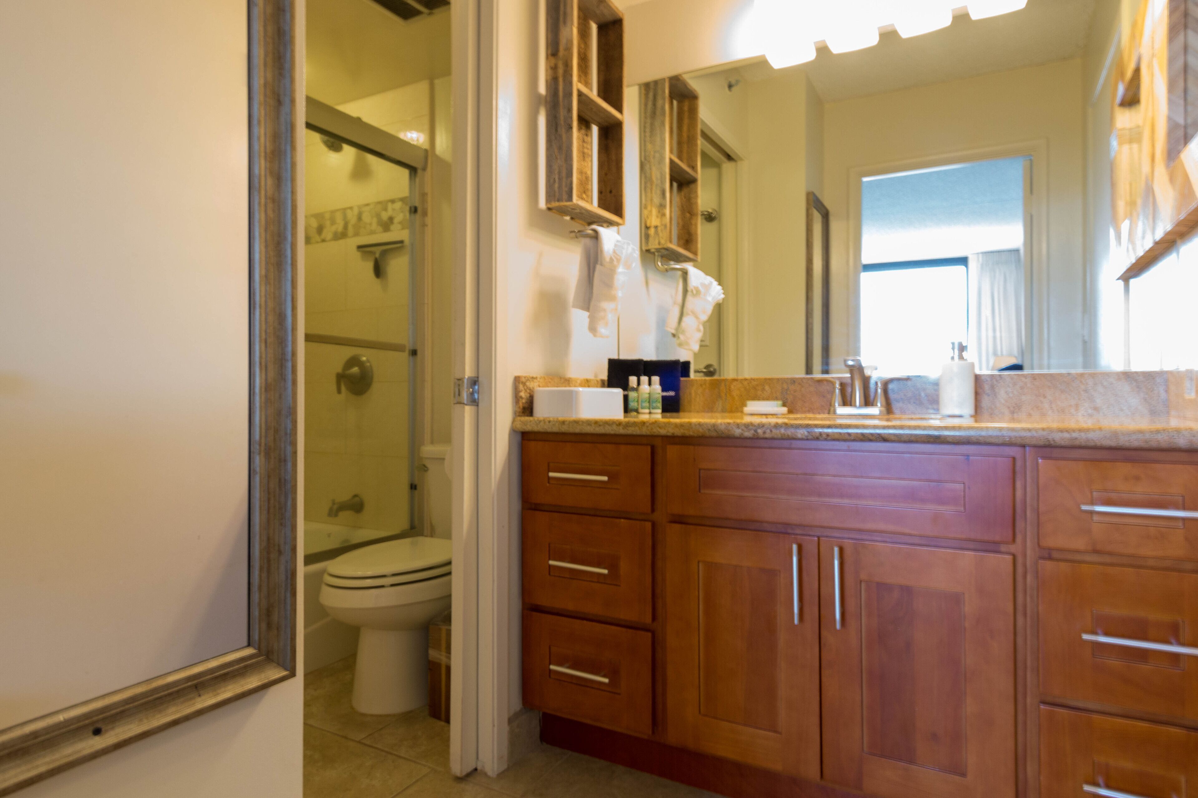 Bathtub, hair dryer, towels