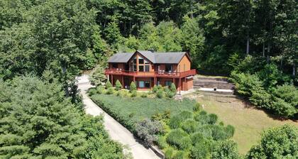 Pisgah View Cabin - Year round Mountain View - Convenient location