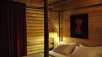 Chalet, Multiple Bedrooms, Mountain View | 9 bedrooms, premium bedding, in-room safe, iron/ironing board
