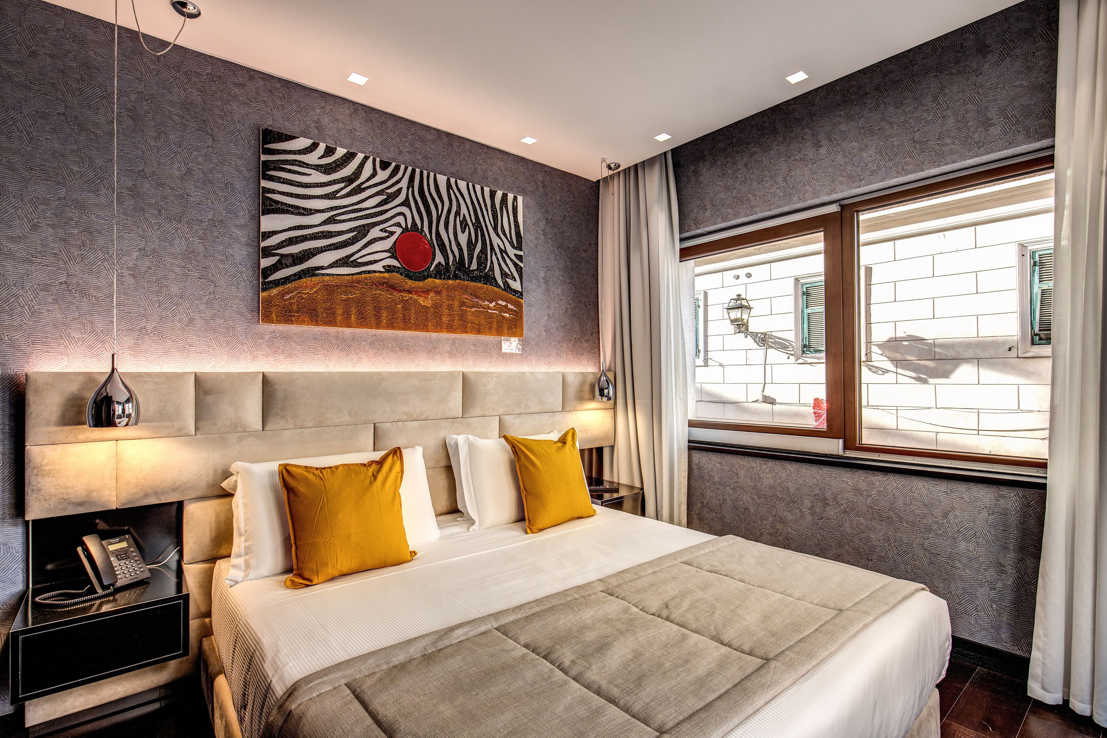 standard double room (no special view) | premium bedding, minibar, in-room safe, desk