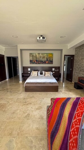 Exclusive Room, 1 Katil Raja (King) dengan Katil Sofa, Non Smoking | Cadar kapas Mesir, peralatan tempat tidur premium, gebar bulu kapas 