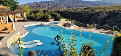 El Carmelo Mountain Lodge