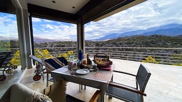 Luxury Suite, Mountain View | Mountain view