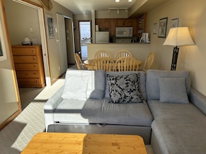 TV, fireplace, DVD player