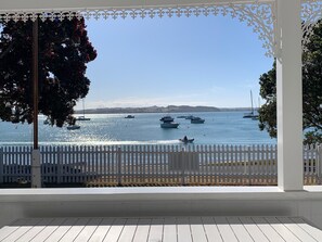 Terrace/patio - 9 The Strand - Waterfront Russell - New Pricing! (Russell)