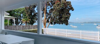 Beachside Russell - Waterfront Beliggenhet