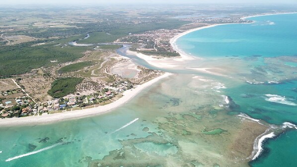 Na praia