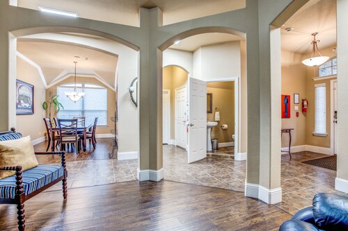 Fabulous 5 Bedroom/4 bath Home  4K TV's Fireplace  Foosball!