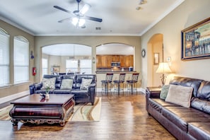 Smart TV, lareira, pebolim, videoteca