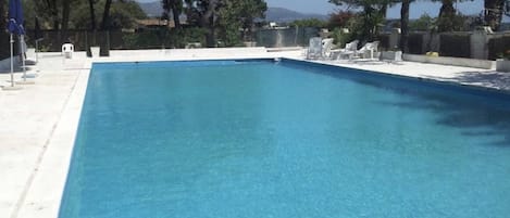 Piscina all'aperto