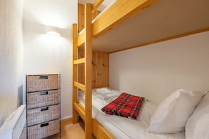 3 chambres, Wi-Fi gratuit, draps fournis