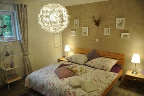 2 soverom, strykejern/-brett, wi-fi (inkludert) og sengetøy