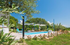 Alberca al aire libre 