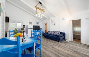 TV - Nice apartment in Tar with swimming pool (Tar)